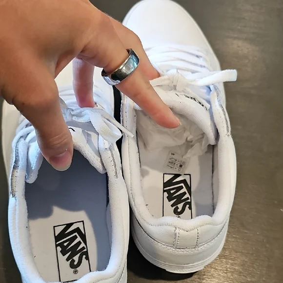 Vans White Women's Sneakers - Picture 4 of 5